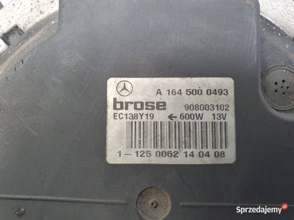 WENTYLATOR CHŁODNICY MERCEDES RKLASA W251 320 osobowe