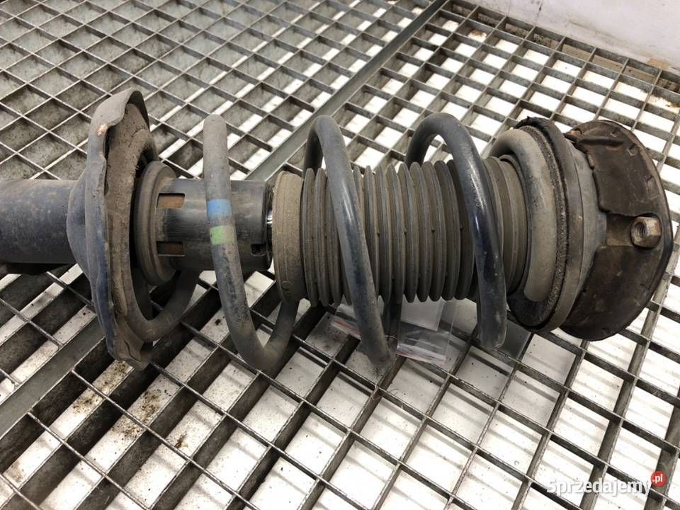 AMORTYZATOR PRAWY PRZÓD ZE SPRĘŻYNĄ VW GOLF VII