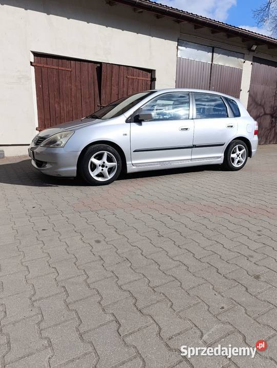 Honda Civic VII 2003 14 Szadek