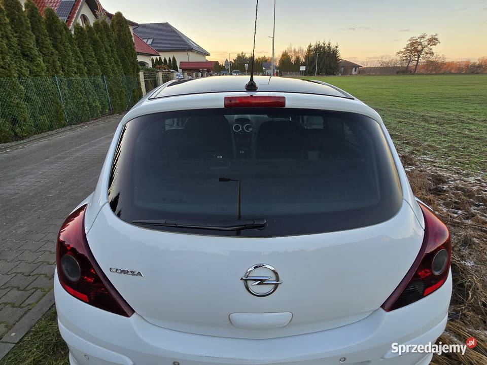 Opel corsa benzyna Corsa Lubin sprzedam