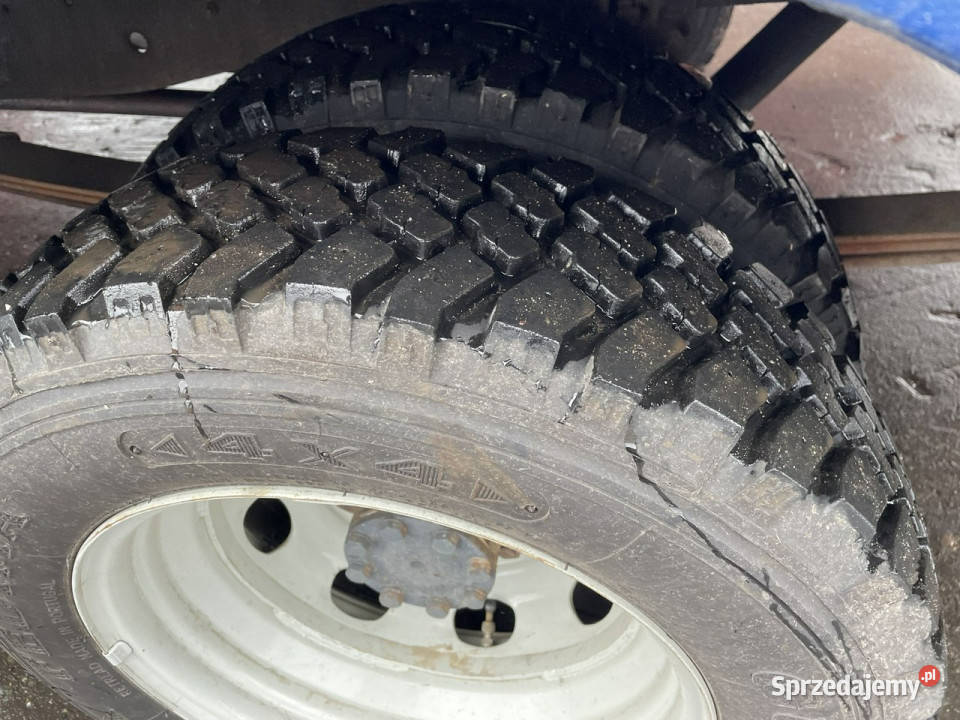 GAZ Gazela Gaz Gazelle Kamper furgon 4X4 benzyna niebieski Syców