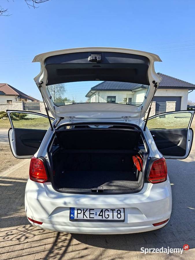 Volkswagen Polo 2016 10 MPI 64 Klima Tempomat 60KM Olszowa sprzedam