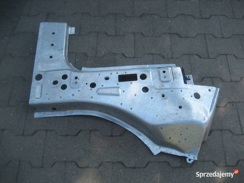 vw id7 id7 id 7 2325r słupek drzwi przód prawy Rakoniewice