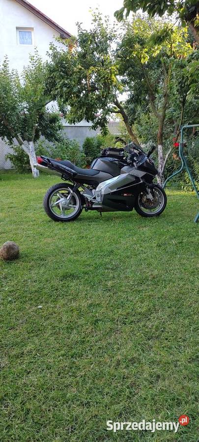 Aprilia RST 1000 Futura RSV VFR Rok produkcji 2004 Motocykle, skutery, quady Chorzów