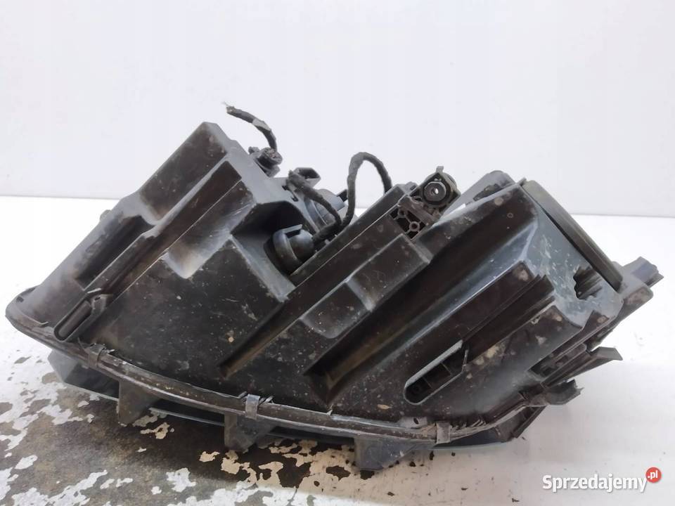 LAMPA PRZÓD PRAWA XENON USA VW Volkswagen Passat Motoryzacja
