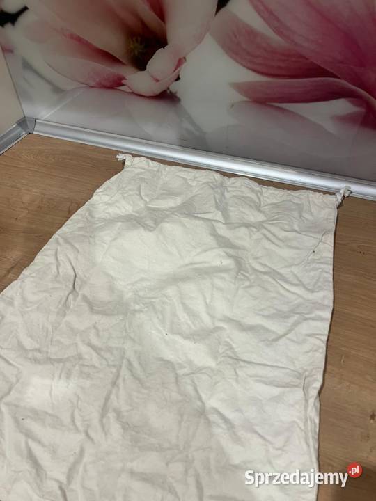 Białe etui worek z czarnym wzorem Gdańsk