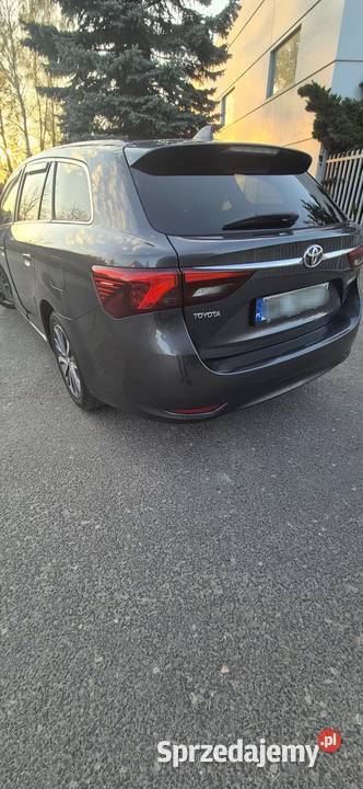 Sprzedam Toyota Avensis 2016r 20d Avensis Słupno