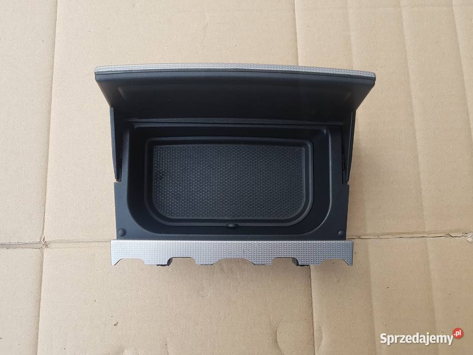 schowek popielnice Mercedes E207 osobowe Gdańsk