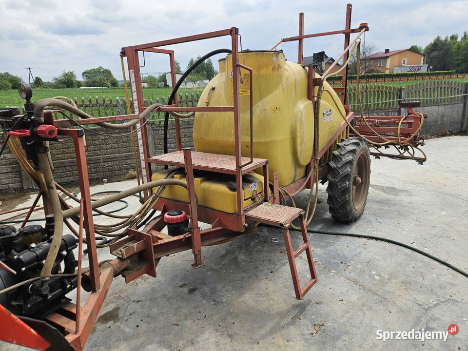 Opryskiwacz ciągnięty 1500l Słupia pod Kępnem