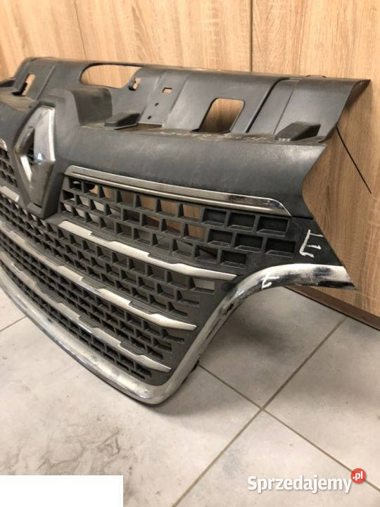 Renault master III lift atrapa chłodnicy GRILL Kozubszczyzna