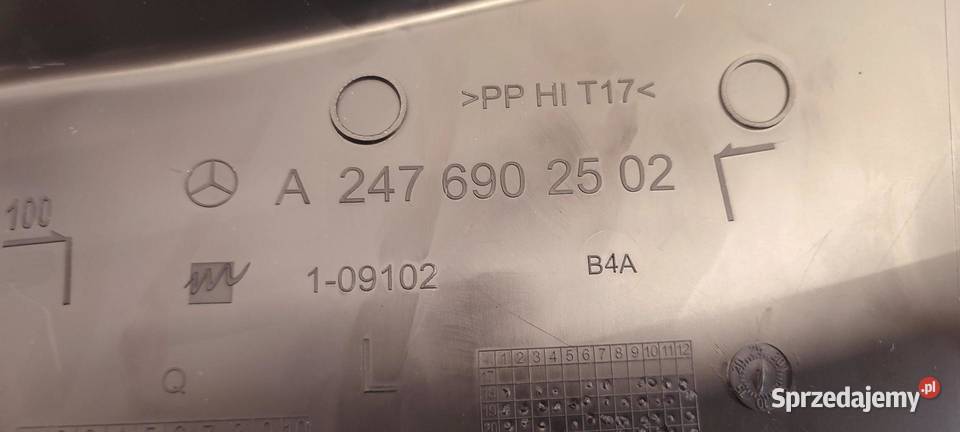 MERCEDES W247 OSŁONA SŁUPKA LEWY TYŁ A2476902502