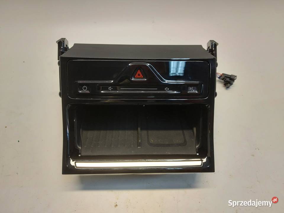 Ford Explorer VII R2KB SCHOWEK POPIELNICZKA Popielniczki