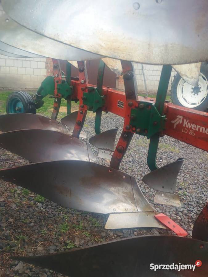 Pług 4 5 skibowy Kverneland Żółkiewka-Osada