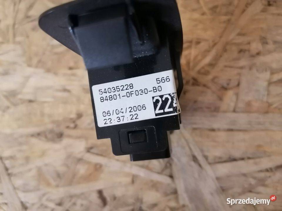 Przełącznik Szyby Toyota Corolla Verso II 2007r