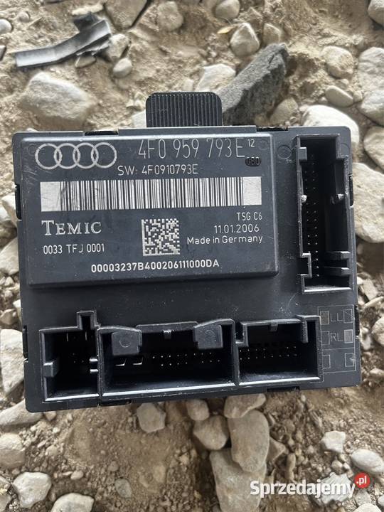 Audi q5 czeci prosze pytac drobne rzeczy srodka