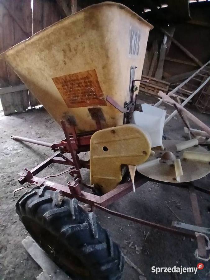 Rozsiewacz do nawozu KOS Markowa sprzedam