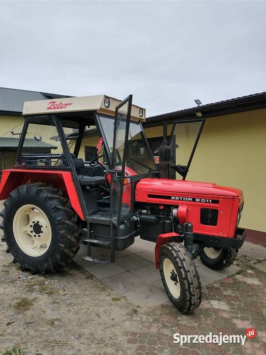 Zetor 6011 Zetor 6011 sprowadzony Zarejestrowany nieuszkodzony Iwaniska