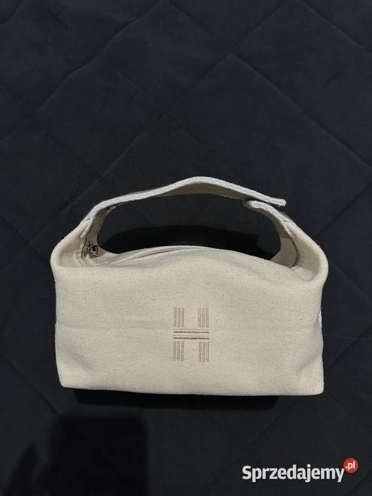 Kosmetyczka damska Kosmetyczki wielkopolskie zdrowie