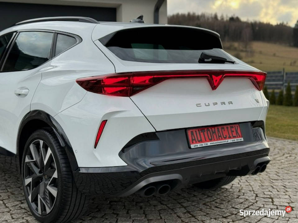 Cupra Formentor VZ 333 AWD BLACK EDITION KAMERY