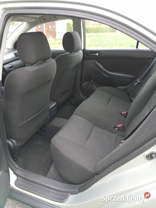 Toyota Avensis t25 sedan 2006r 16b16v dużym 4/5 Avensis