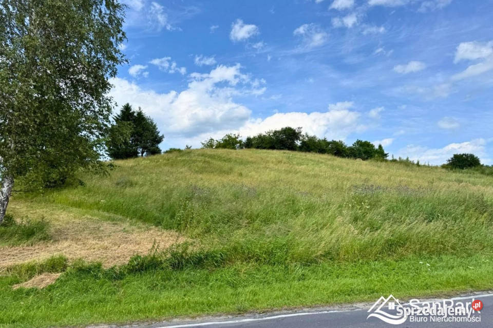 Grunt Uherce Mineralne 2000m2 Sprzedaż