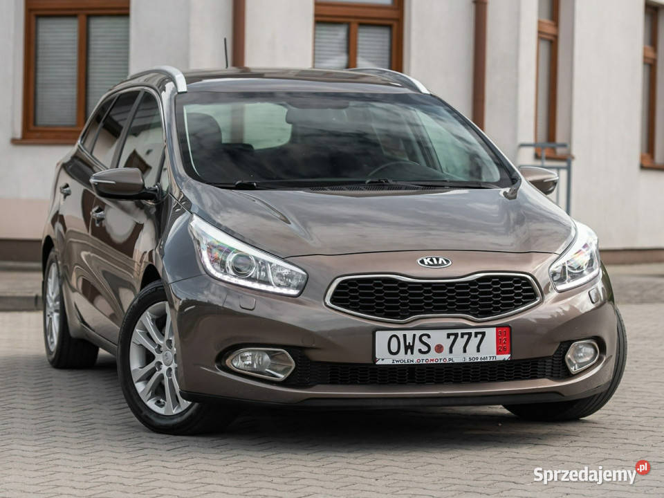 Kia Ceed 16CRDi 128 Navi Kamera Xenon Opłacona reflektory ksenonowe Zwoleń