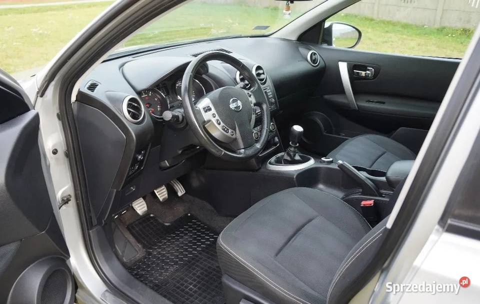 Nissan Qashqai gniazdo USB Bodzentyn