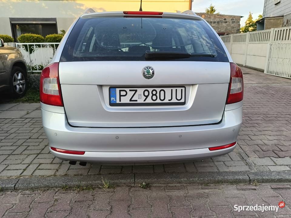 Skoda Octavia benzyna 122 nieuszkodzony wielkopolskie Grodzisk Wielkopolski