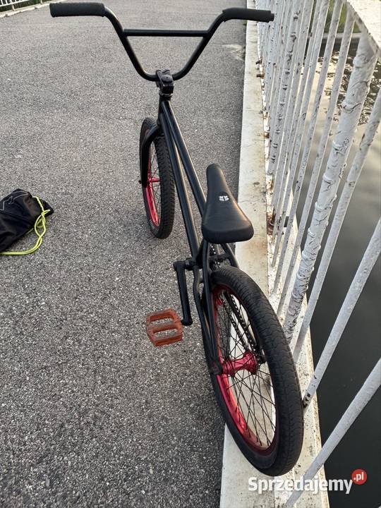 BMX całkowitym serwisie Łask sprzedam