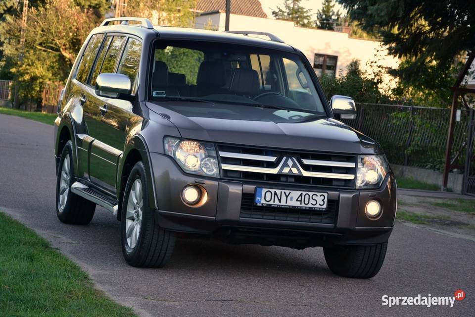 Pajero SALON 4X4 Automat Navi Tempomat relingi dachowe