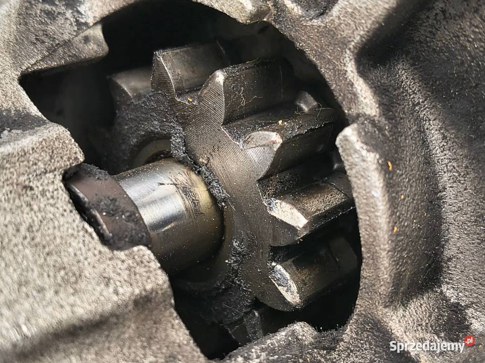 ROZRUSZNIK Mazda 6 I GG 20 DI M002T88671 RF5C osobowe Chełm