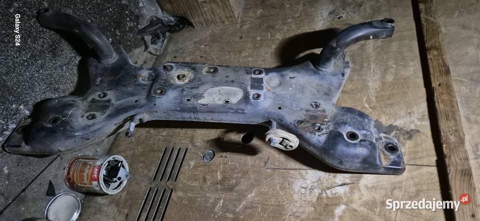 WÓZEK SANKI BELKA PRZÓD MITSUBISHI COLT VI 13