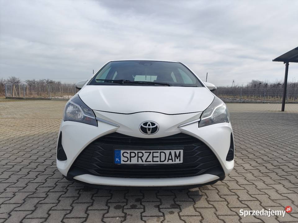 Toyota Yaris III FL 1 0 benzyna Salon Polska Yaris Belsk Duży