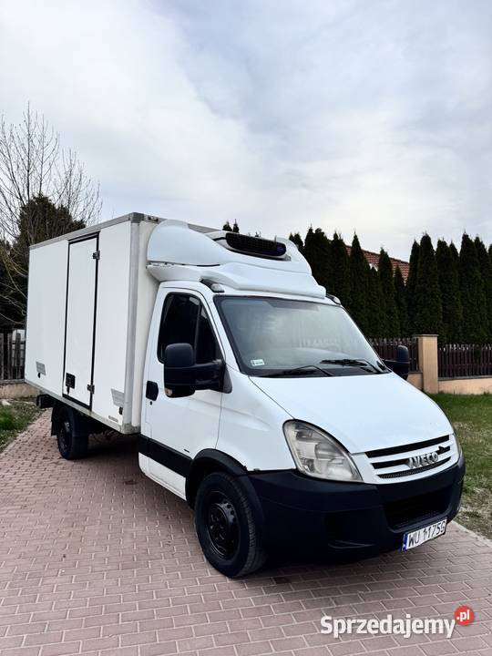 Iveco Daily 23 chłodnia manualna łódzkie