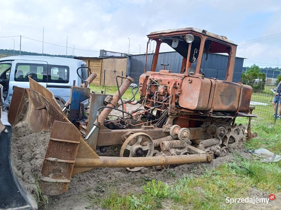 kabina ciągnik dt 75 det spycharka dt75 spychacz Do ciągników