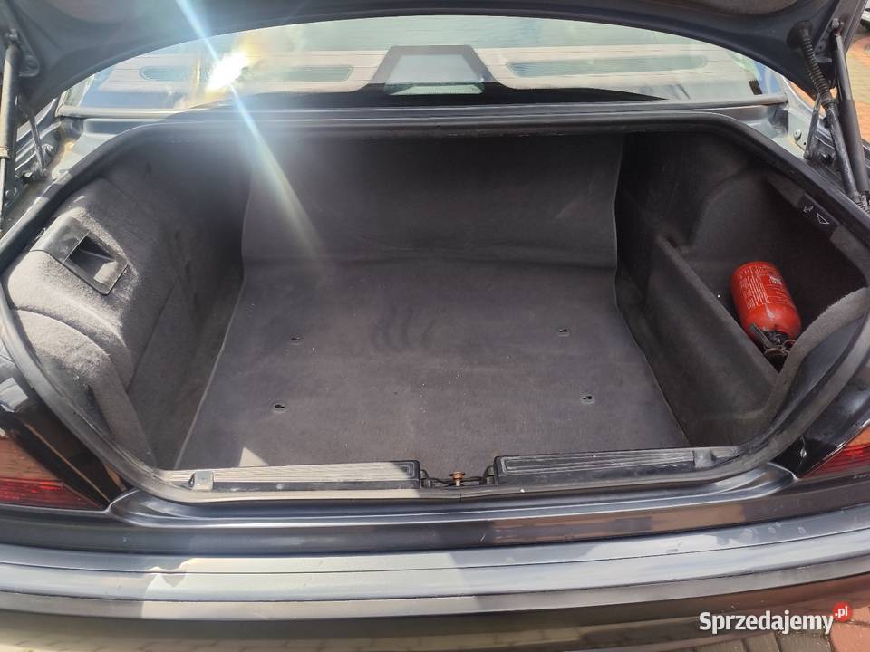 BMW 7 e 36 e 38 sedan 28 ccm gaz skrzynia Kielce sprzedam
