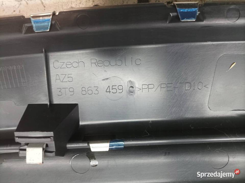 OSŁONA PROGU BAGAŻNIKA 5907911113766 3T9863459C Rok produkcji 2011