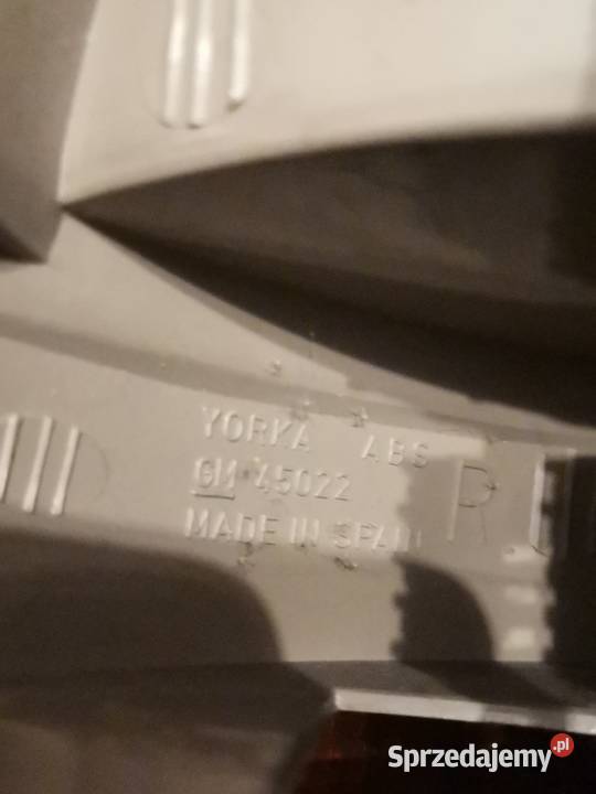 OPEL CORSA B 9700 PRAWA LAMPA TYŁ GM 45022 Międzychód