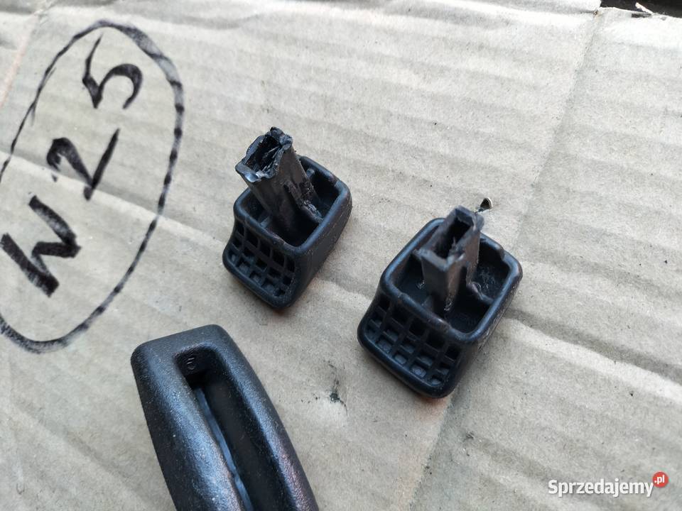 VOLKSWAGEN POLO 6N 3D UCHWYT RĄCZKA OPARCIA osobowe