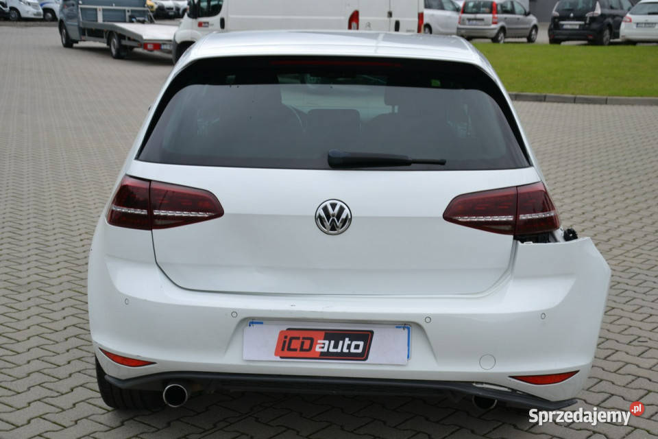Volkswagen Golf GTI 20 benzyna 220 xenon ledy Motoryzacja Kęty