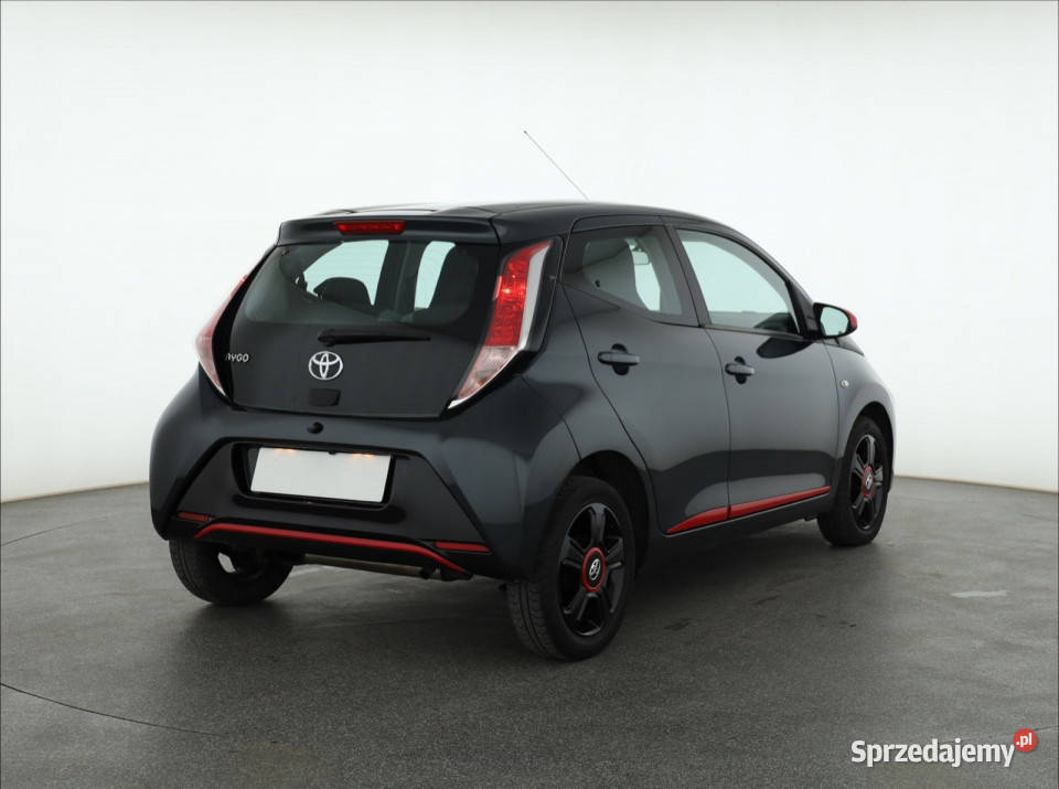 Toyota Aygo 10 VVTi benzyna Piaseczno sprzedam