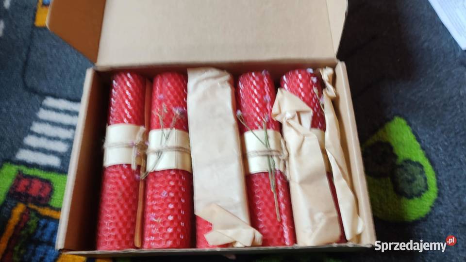 Świeca naturalna wosk węza pszczela czerwona Książ Wielkopolski