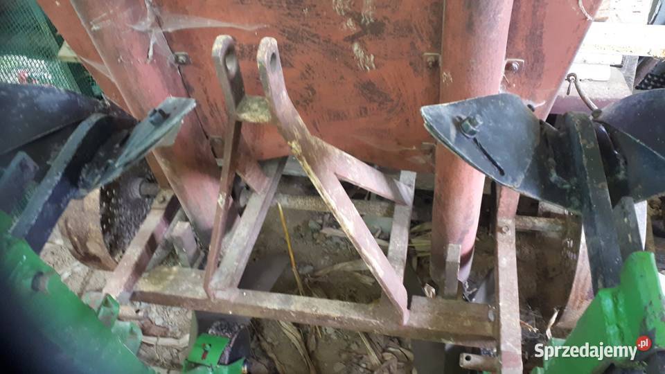 Sadzarka do ziemniaków nieuszkodzony sprzedam