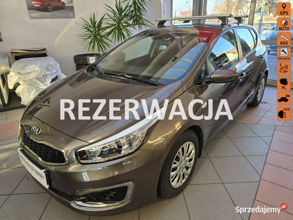 Kia Ceed Krajowy Benzyna Pierwszy właściciel 1368cm3 małopolskie sprzedam