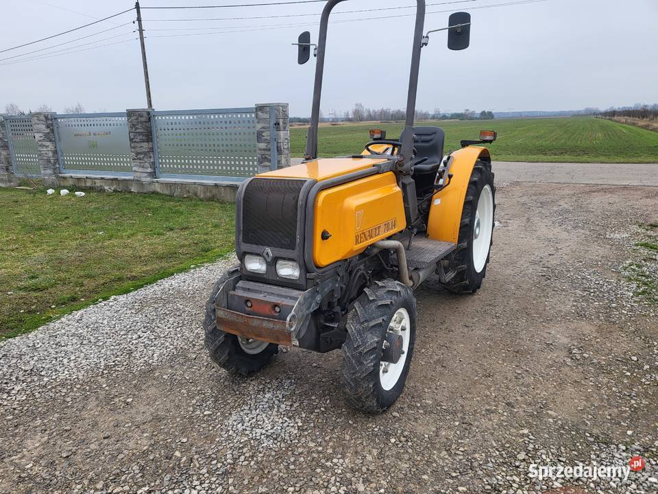 Renault 7014 4x4 105 szerokości Ciągnik Góra Kalwaria