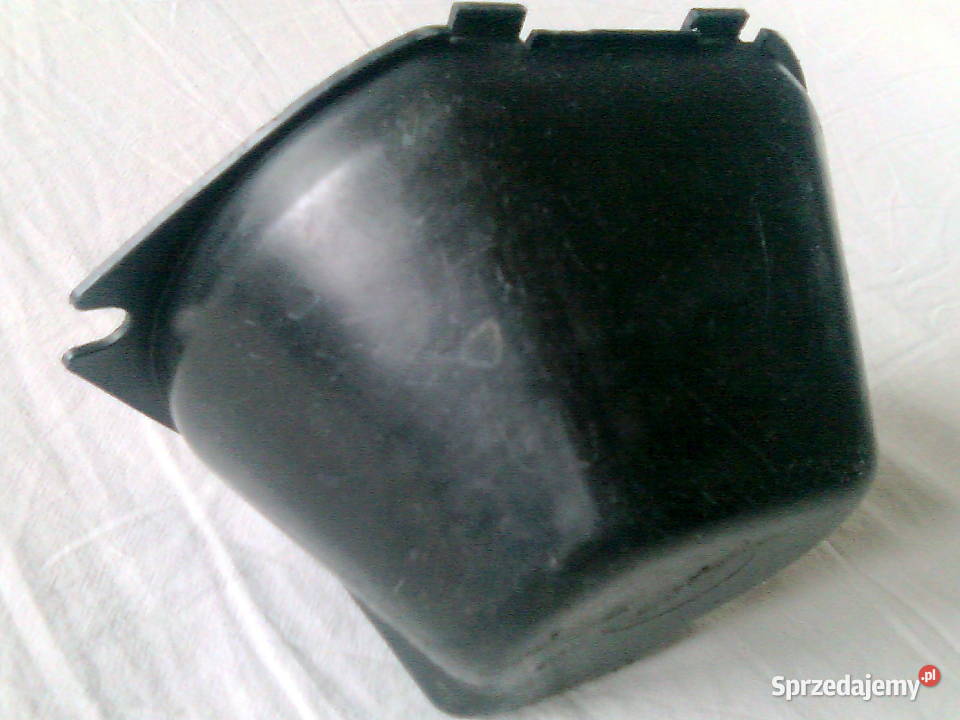 FIAT 126p Maluch osłona lampy zaślepka pokrywa osobowe śląskie Piekary Śląskie