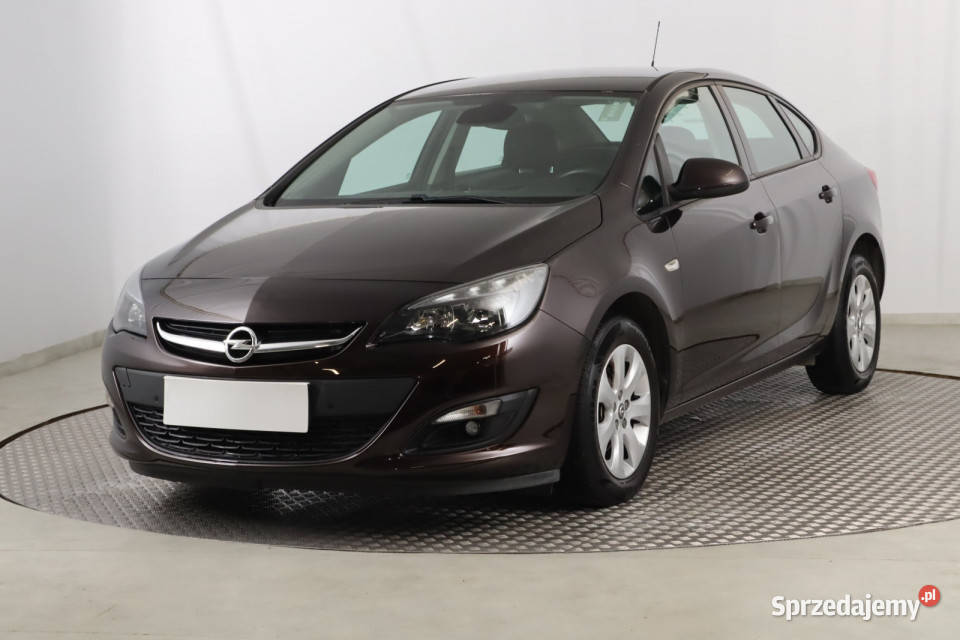 Opel Astra 14 T Zabrze