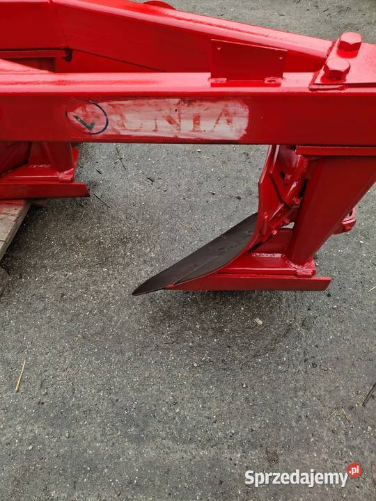 Pług 4 skibowy Gruszów