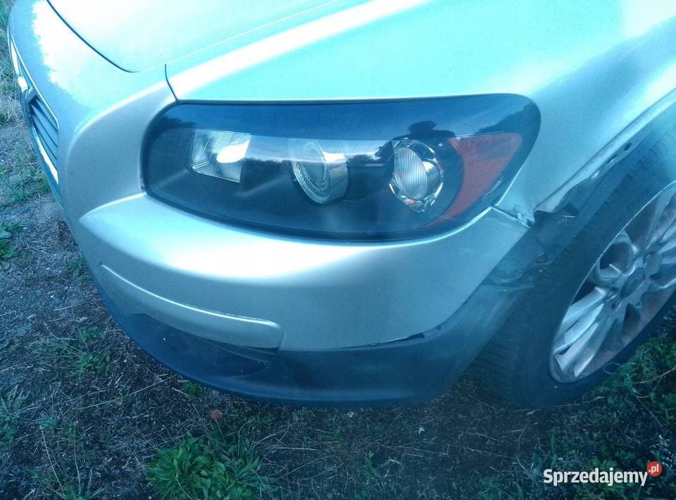 Volvo C30 2009 16003 Zderzak przedni kompletny sprzedam