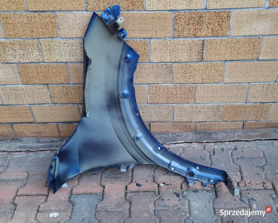 Błotnik lewy Nissan Juke